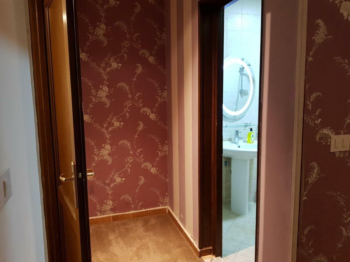 Cheerful Spacious Apartment In Rehab City , Fully Equipped, Guest First Choice & Best Offer In The City مدينة الرحاب Kairó Kültér fotó